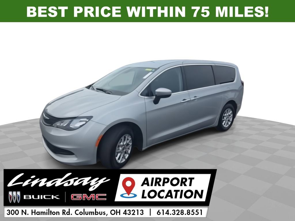2023 Chrysler Voyager LX photo 4