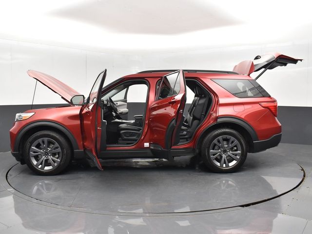 2022 Ford Explorer XLT photo 34