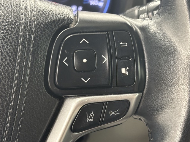 2018 Toyota Highlander Limited photo 21
