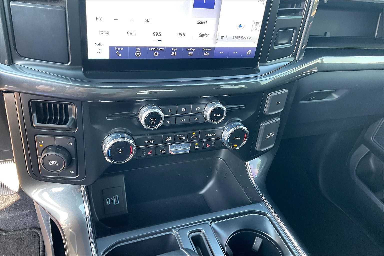 2023 Ford F-150 XLT photo 31