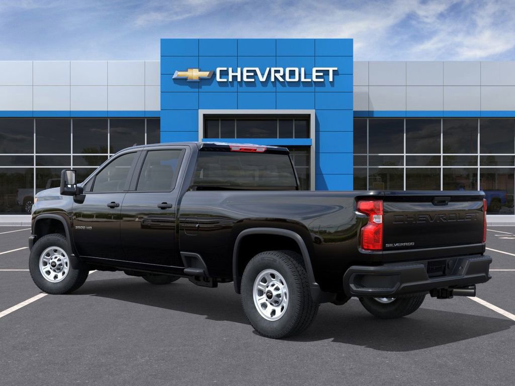 2026 Chevrolet Silverado 3500HD photo 3