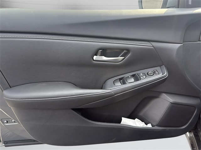 2025 Nissan Sentra SV photo 23