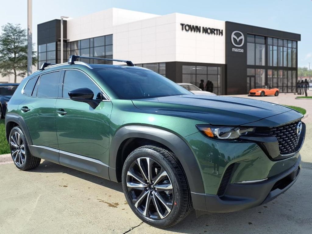 2026 Mazda CX-50 Premium's photo