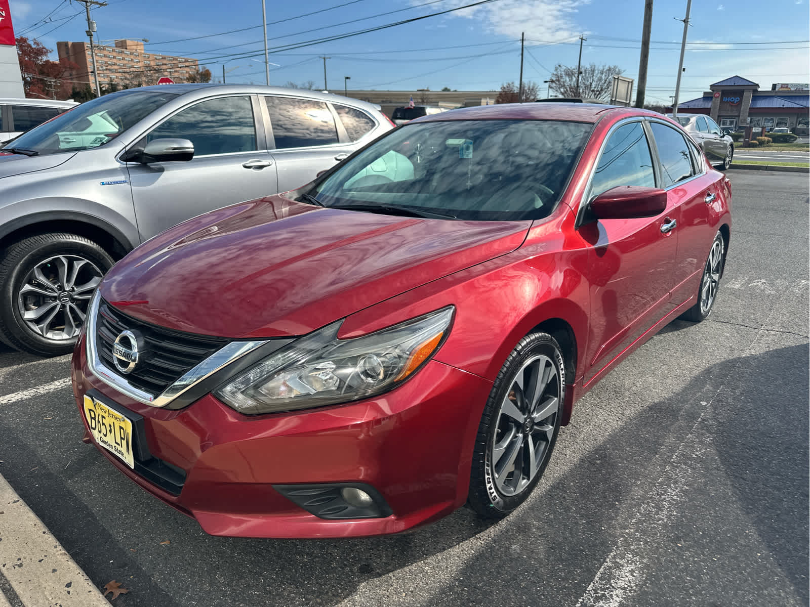 2016 Nissan Altima 3.5 SR photo 2