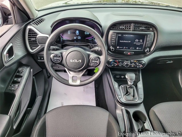 2023 KIA SOUL - Image 13