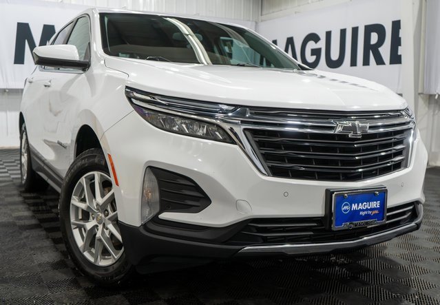 2022 Chevrolet Equinox LT's photo