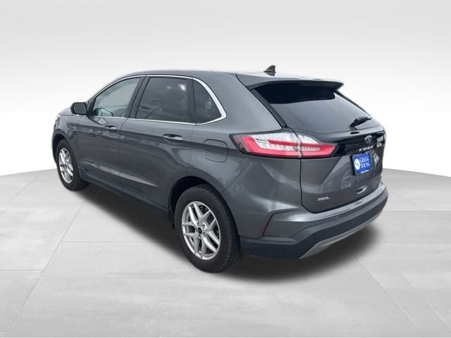2024 Ford Edge SEL photo 3