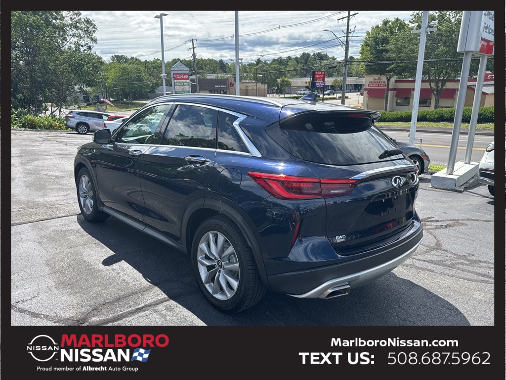 2021 Infiniti QX50 Essential photo 5