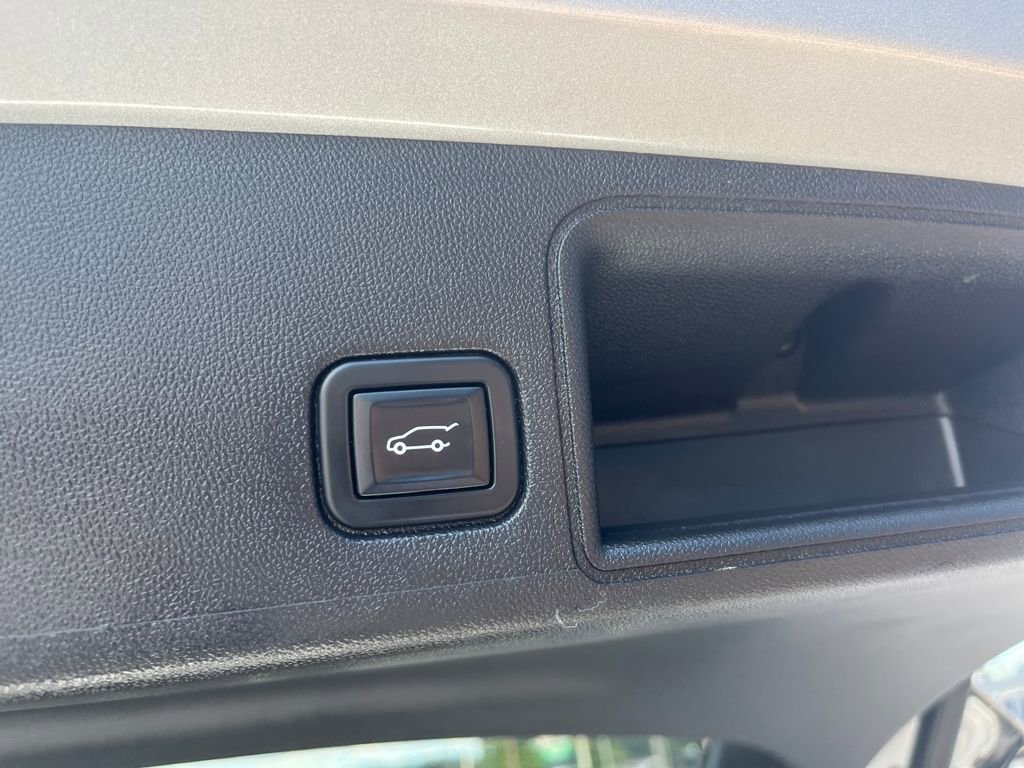 2022 Gmc Terrain SLT photo 22