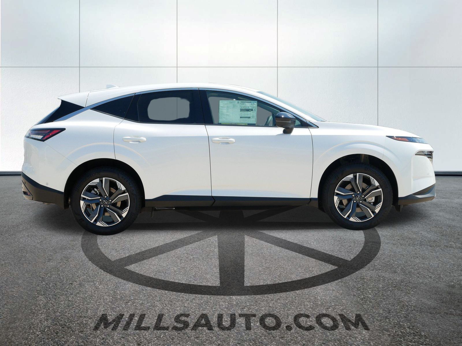 2025 Nissan Murano SL photo 5