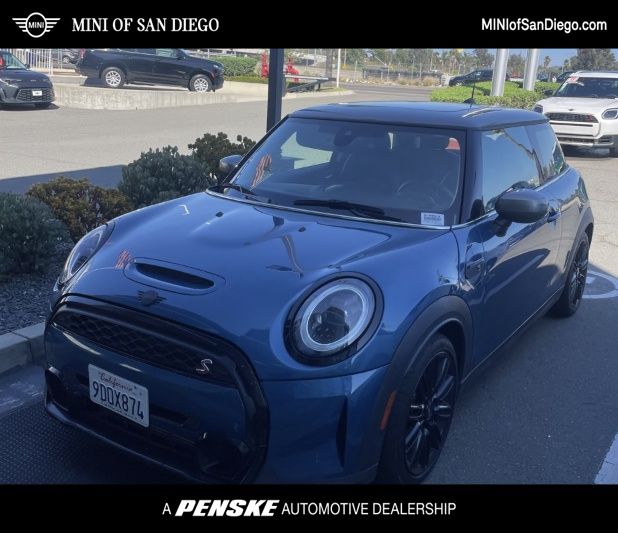 2023 MINI 3 Door