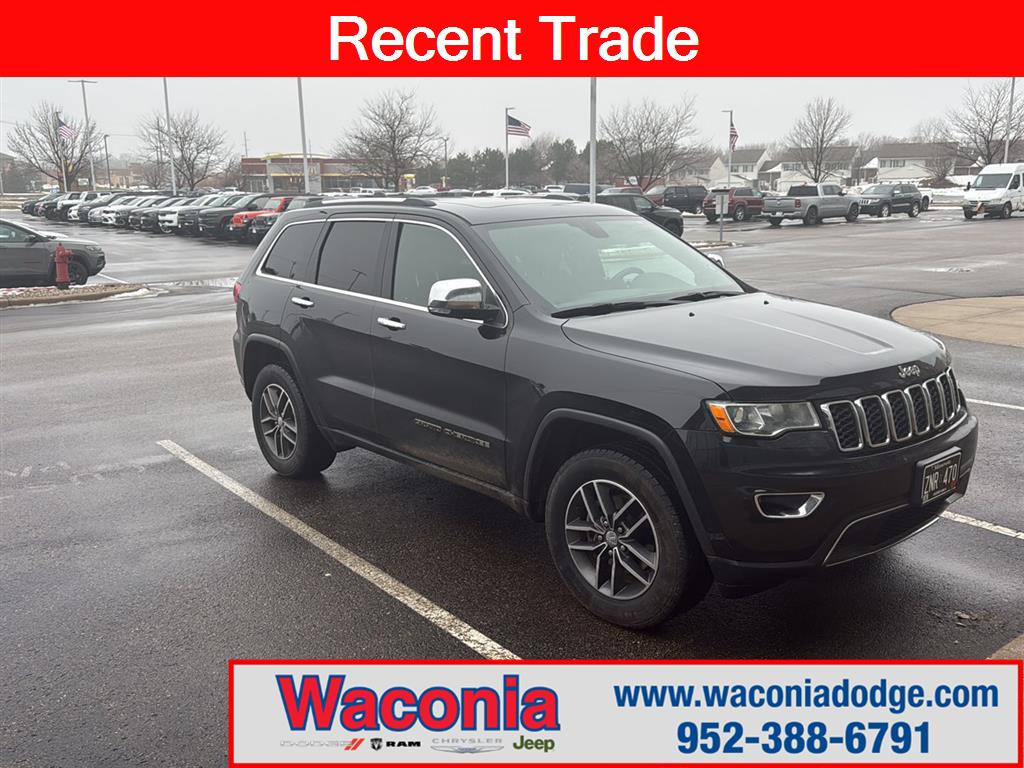 2017 Jeep Grand Cherokee Limited's photo