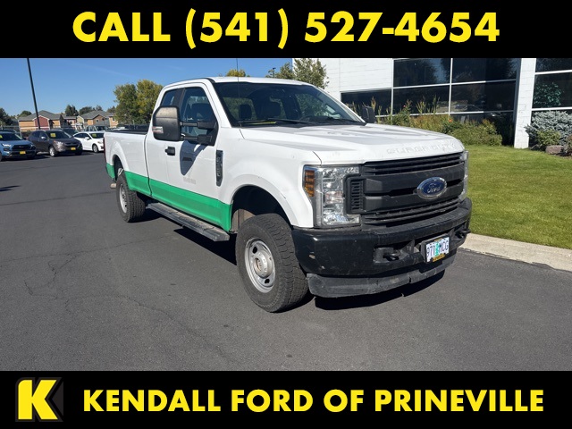 2019 Ford F-350 photo 2