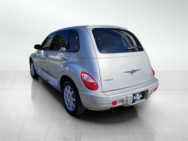 2010 Chrysler PT Cruiser Touring photo 6