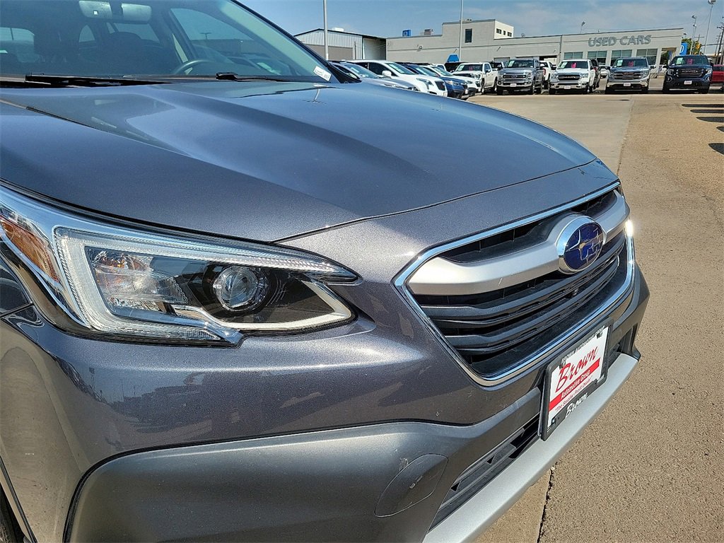 2022 Subaru Outback Touring XT photo 13
