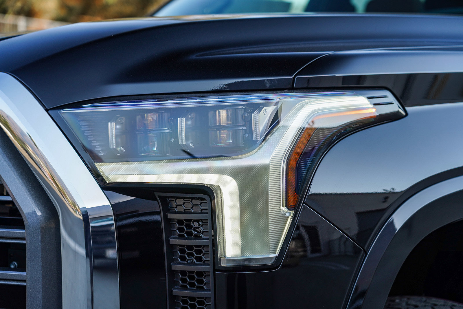 2025 Toyota Tundra 1794 Edition CrewMax photo 2