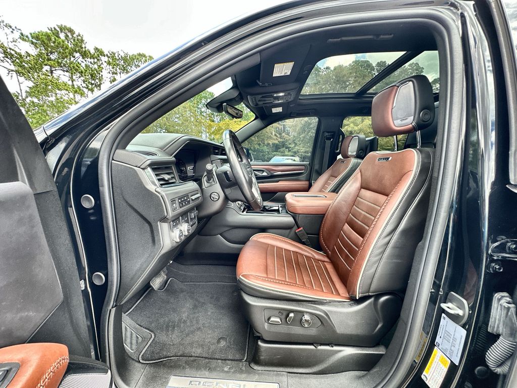 2023 Gmc Yukon XL Denali Ultimate photo 14