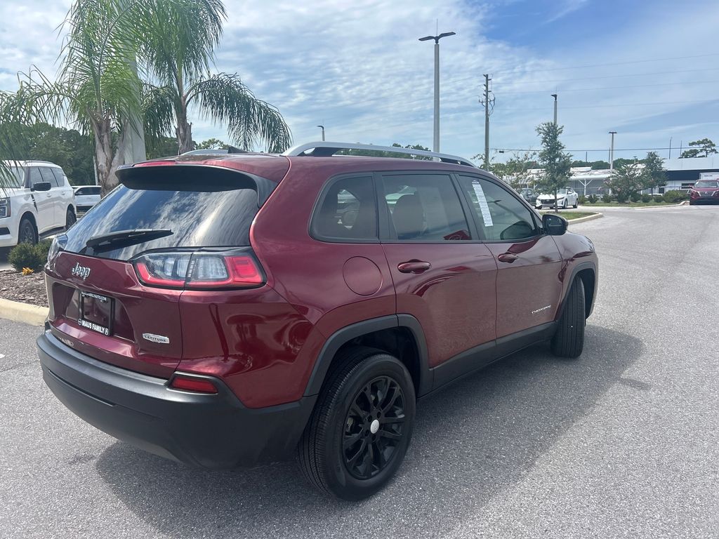 2021 Jeep Cherokee Latitude photo 7