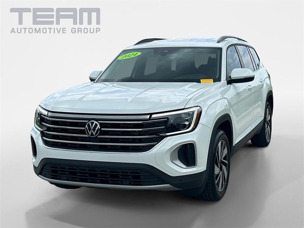 2024 Volkswagen Atlas SE Technology photo 2