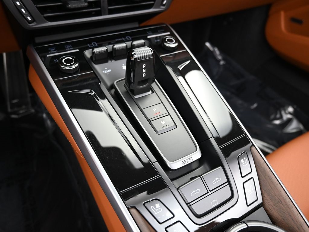 2025 Porsche 911 photo 20