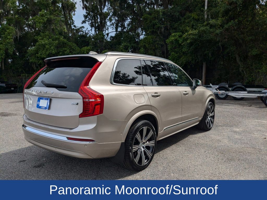 2023 Volvo XC90 Ultimate photo 4