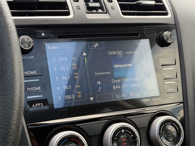 2018 Subaru Forester 2.5i Premium photo 3