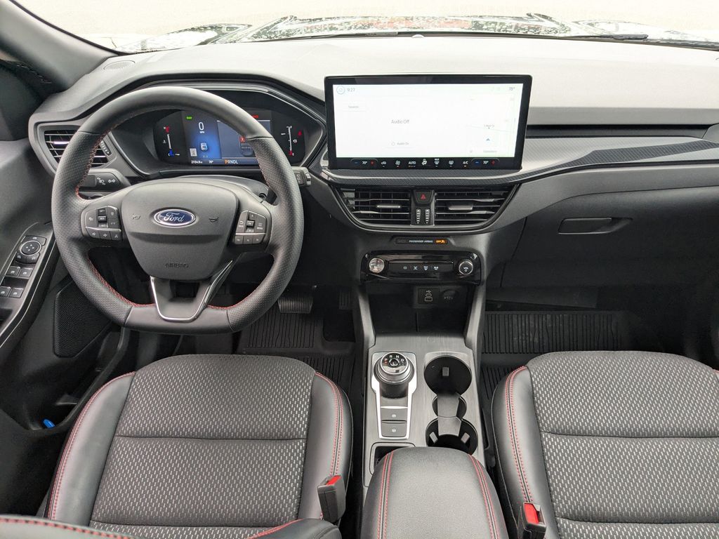 2025 Ford Escape Hybrid ST-Line photo 11