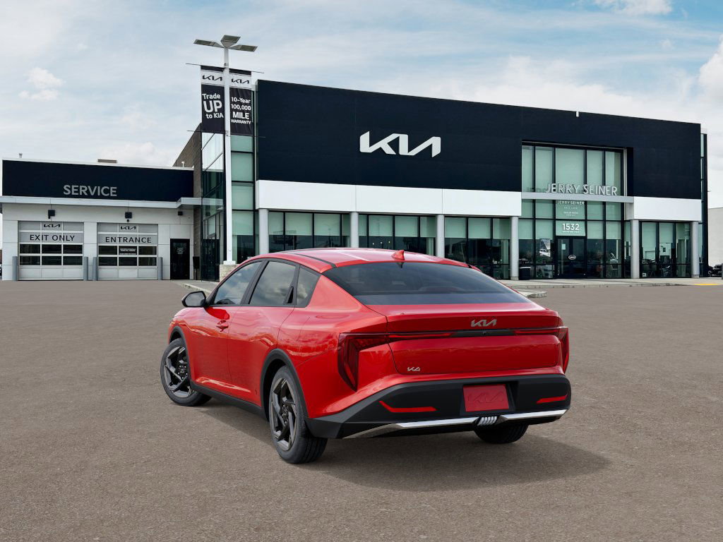 2025 Kia K4 EX photo 2