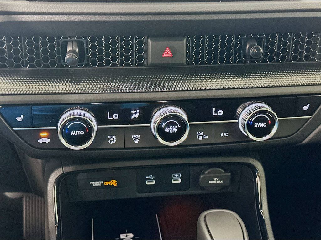 2026 Honda CR-V Hybrid photo 13