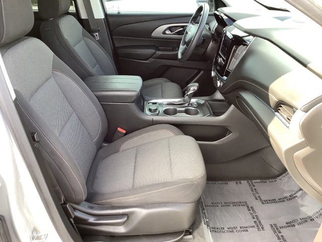 2021 Chevrolet Traverse LS photo 10