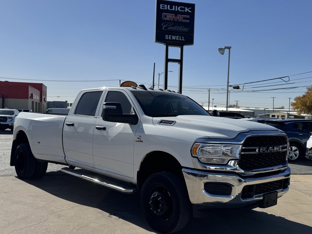 2023 RAM Ram 3500 Pickup Tradesman's photo