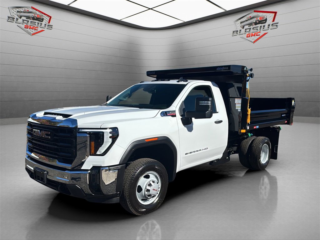 2026 GMC Sierra 3500 Chassis Cab Pro's photo