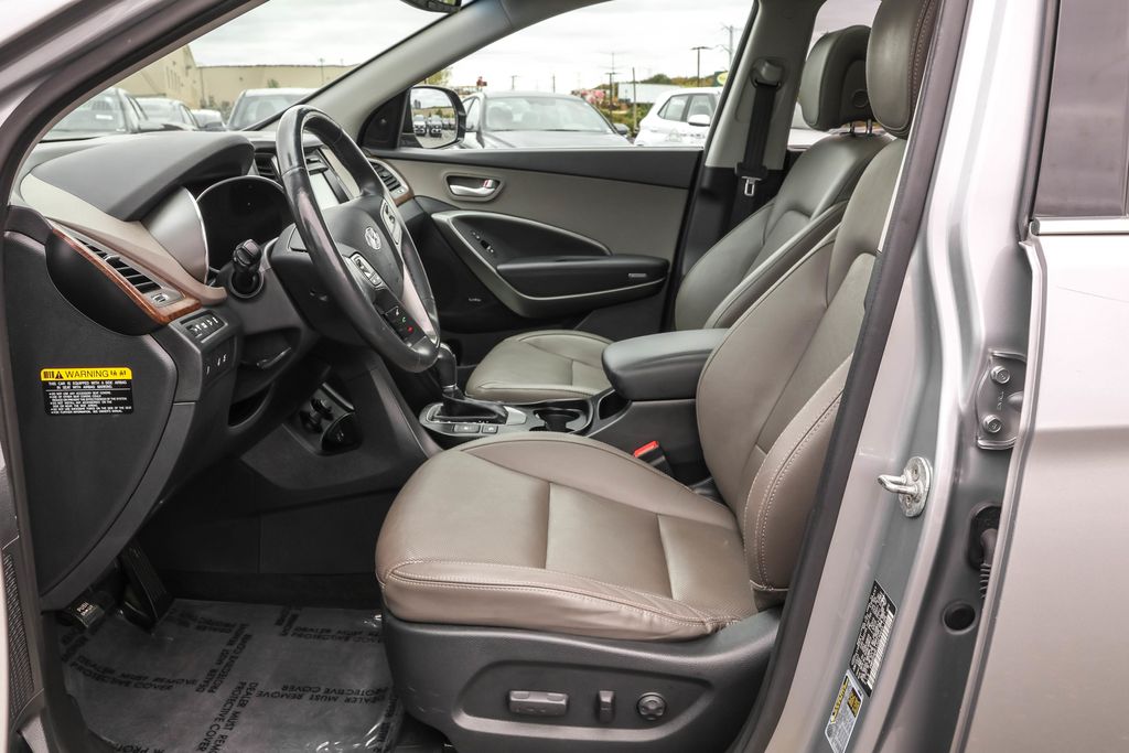 2018 Hyundai Santa Fe Limited Ultimate photo 4