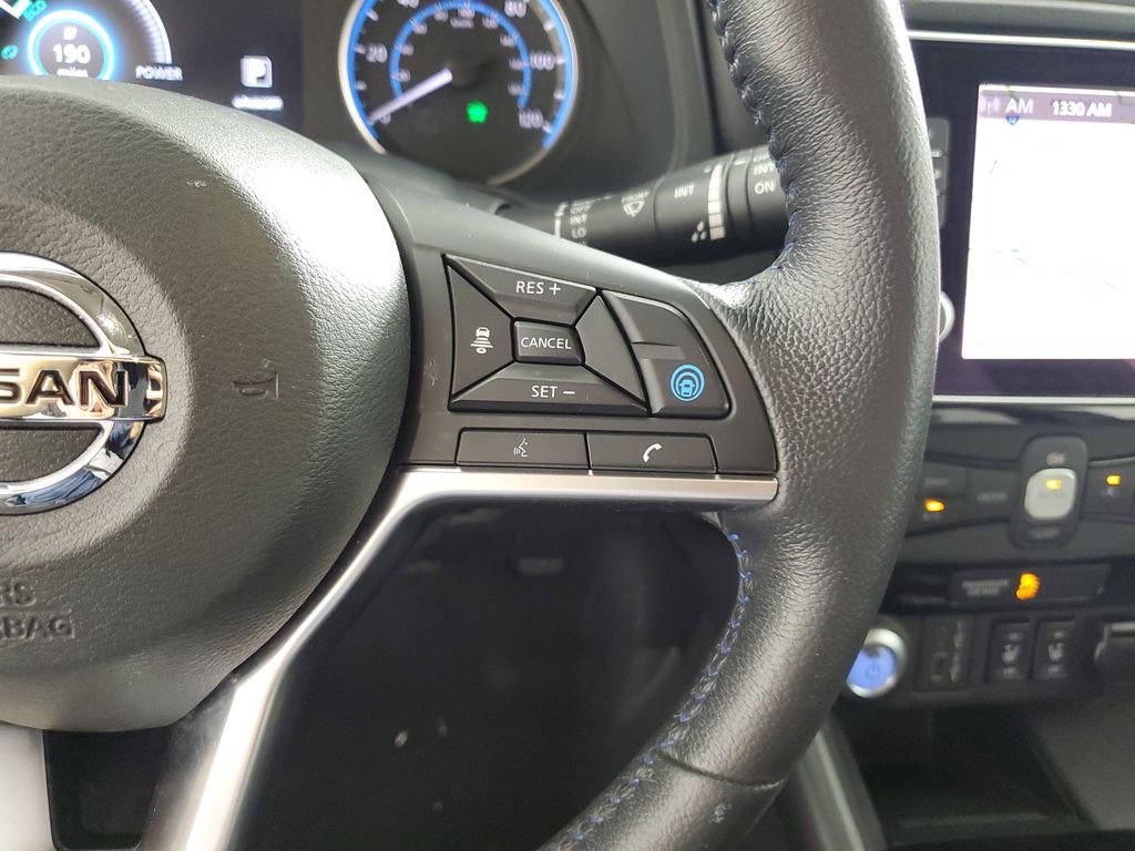 2022 Nissan Leaf SL Plus photo 24