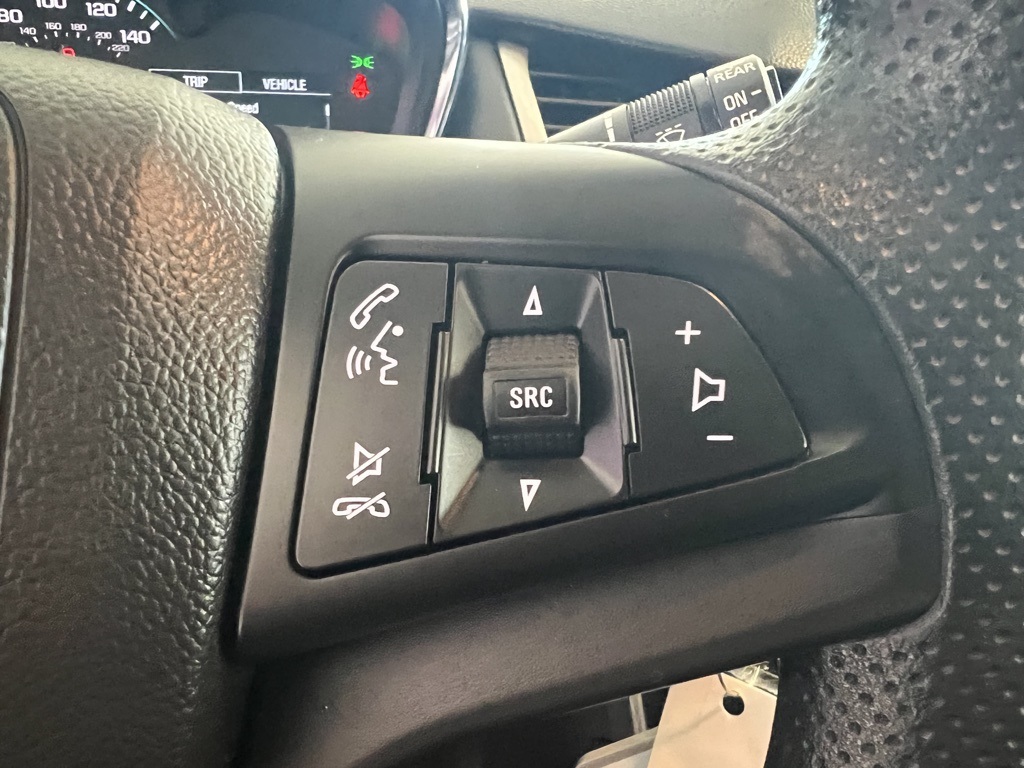 2020 Chevrolet Trax LS photo 17