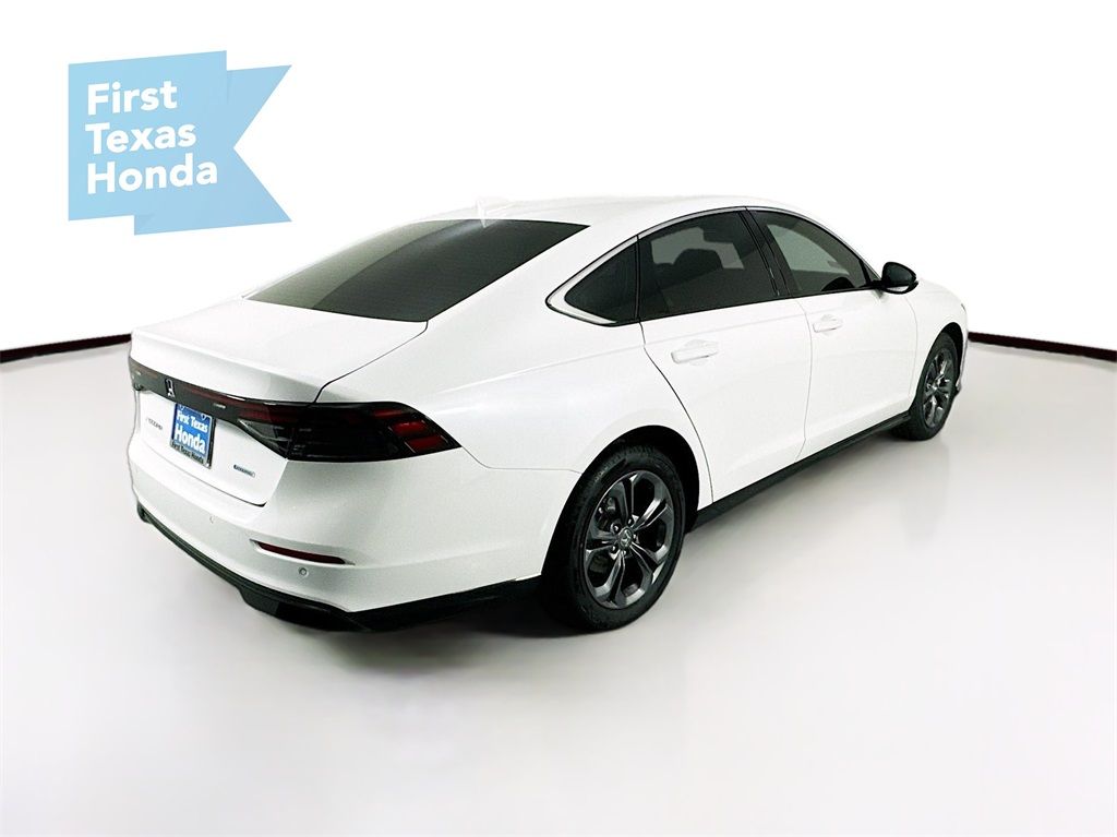 2025 Honda Accord Hybrid EX-L photo 3