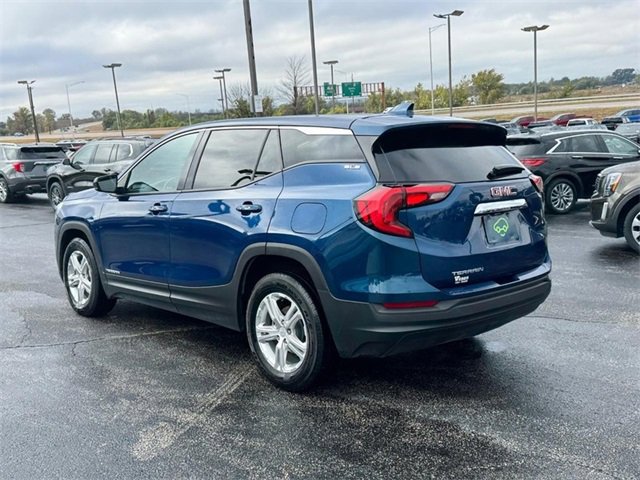 2020 Gmc Terrain SLE photo 3