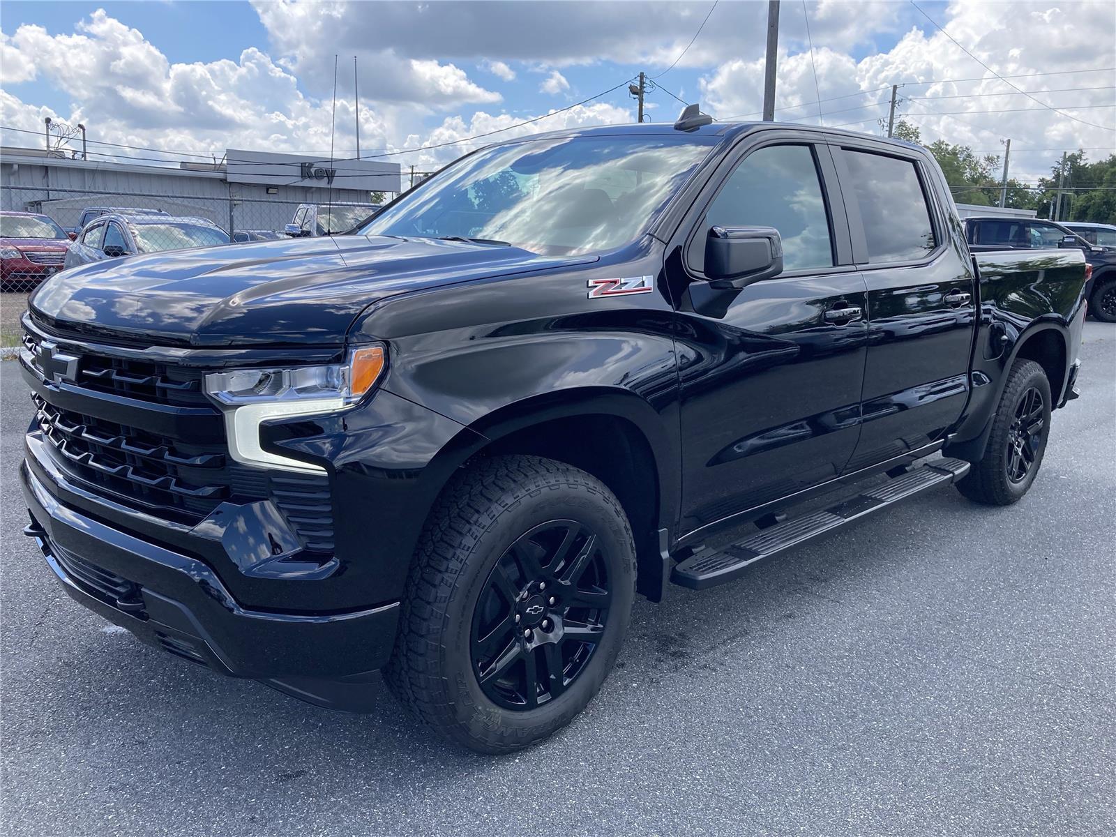 2026 Chevrolet Silverado 1500 RST photo 6