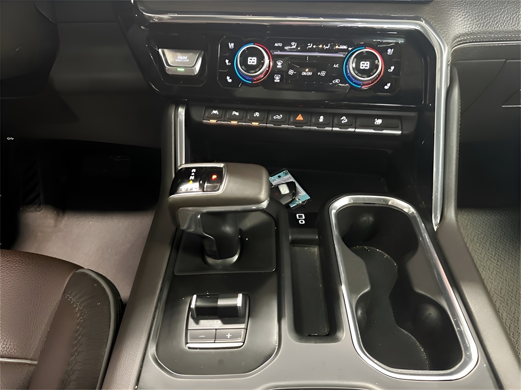 2024 Gmc Sierra 1500 Denali photo 16