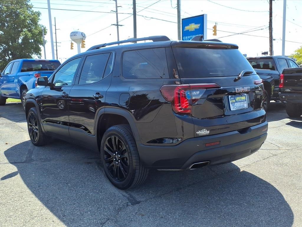 2023 Gmc Acadia SLE photo 4