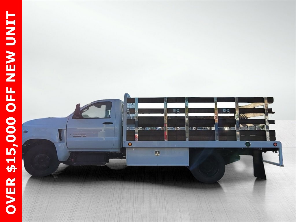 2023 Chevrolet Silverado 5500HD Work Truck photo 5