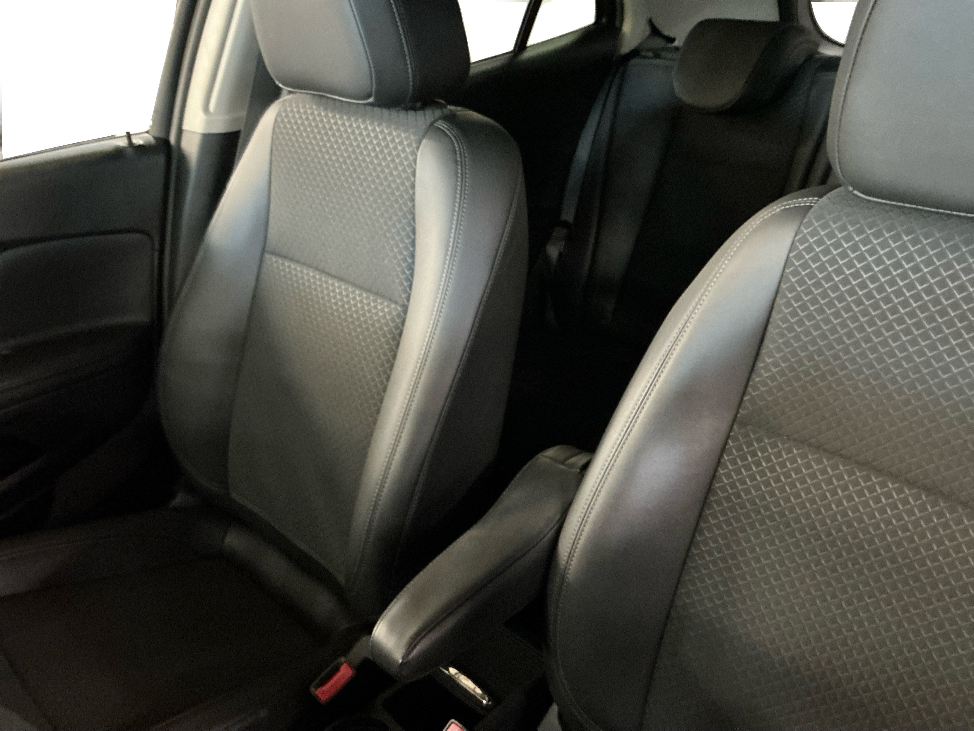 2022 Buick Encore Preferred photo 17