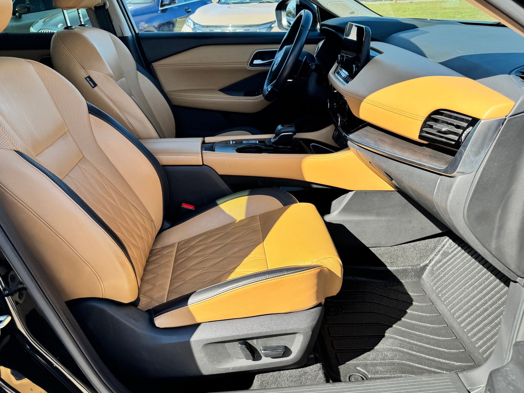 2023 Nissan Rogue Platinum photo 21