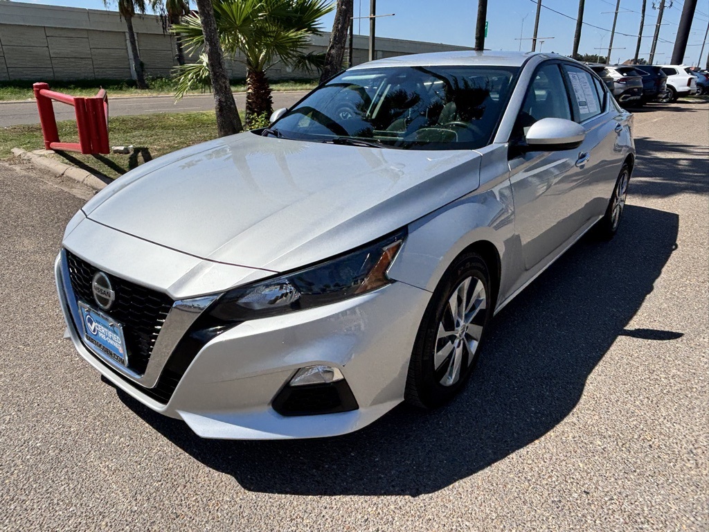 2022 Nissan Altima 2.5 S photo 2