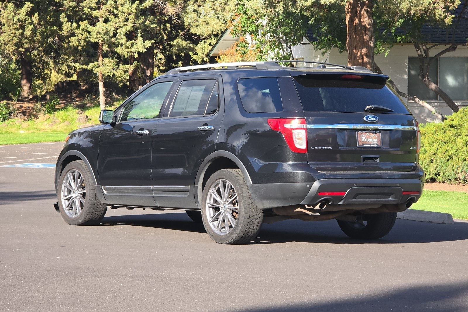 2013 Ford Explorer Limited photo 4