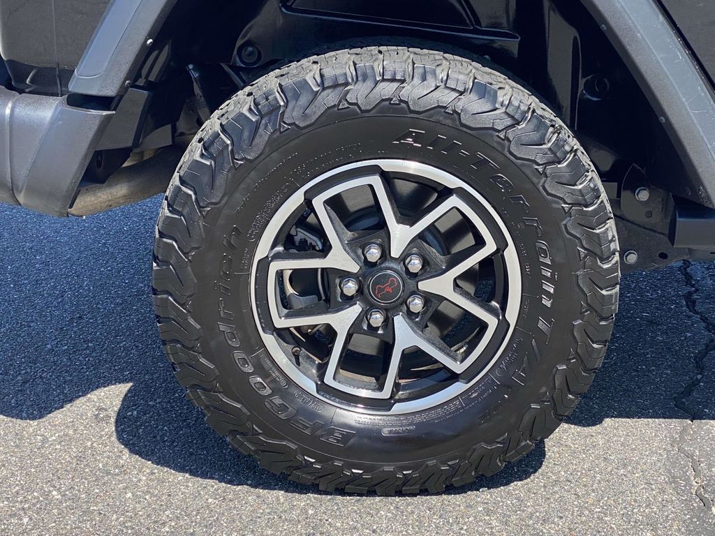 2024 Jeep Wrangler Rubicon photo 10