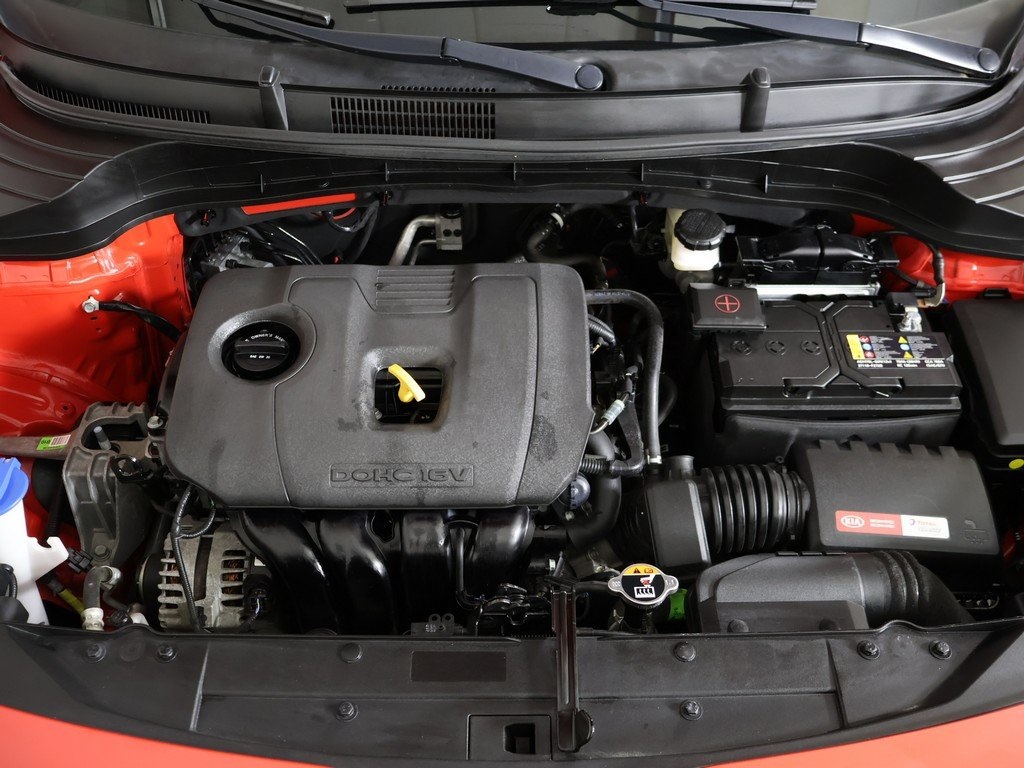 2022 Kia Soul LX photo 16