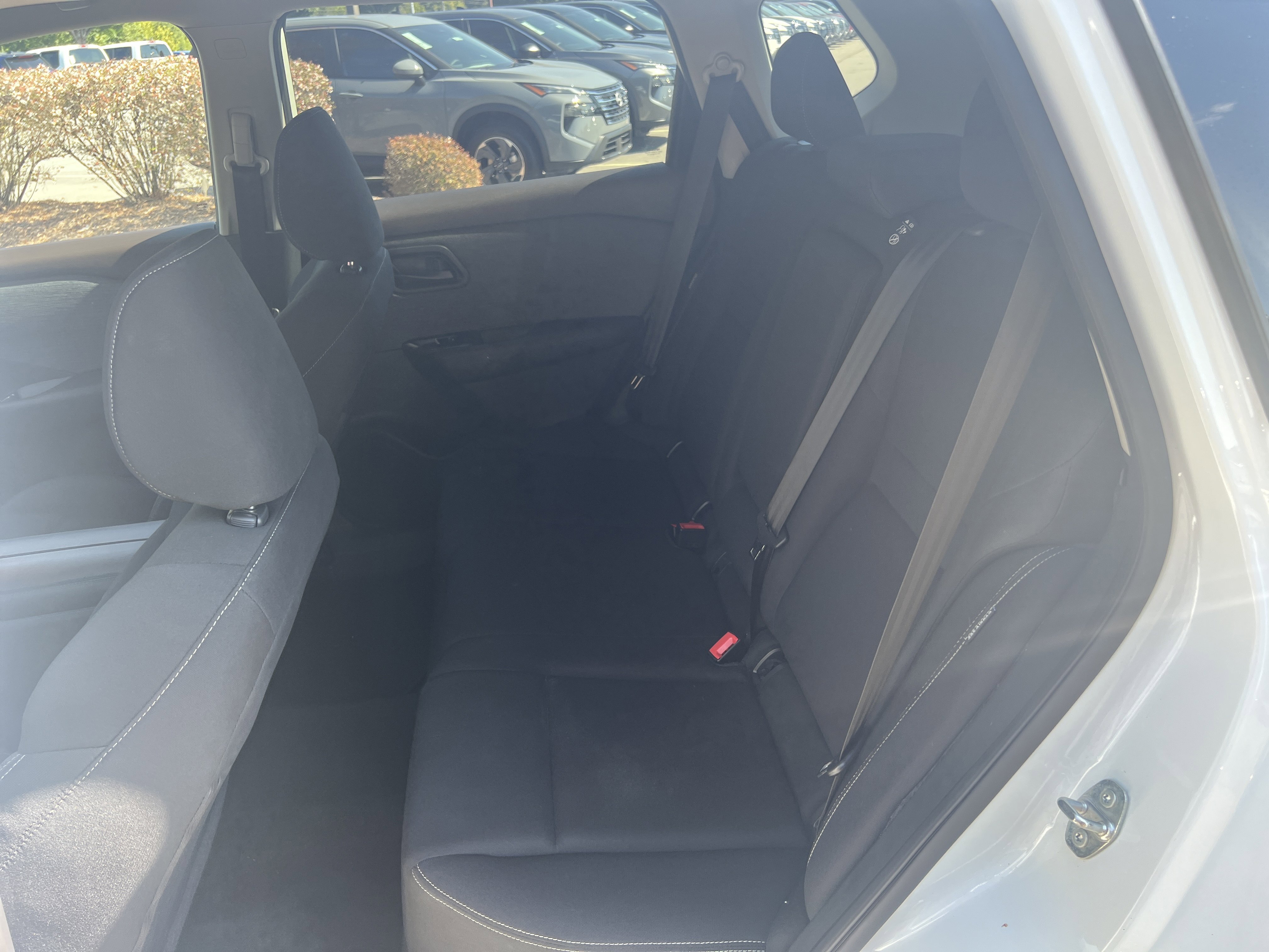 2023 Nissan Rogue S photo 2