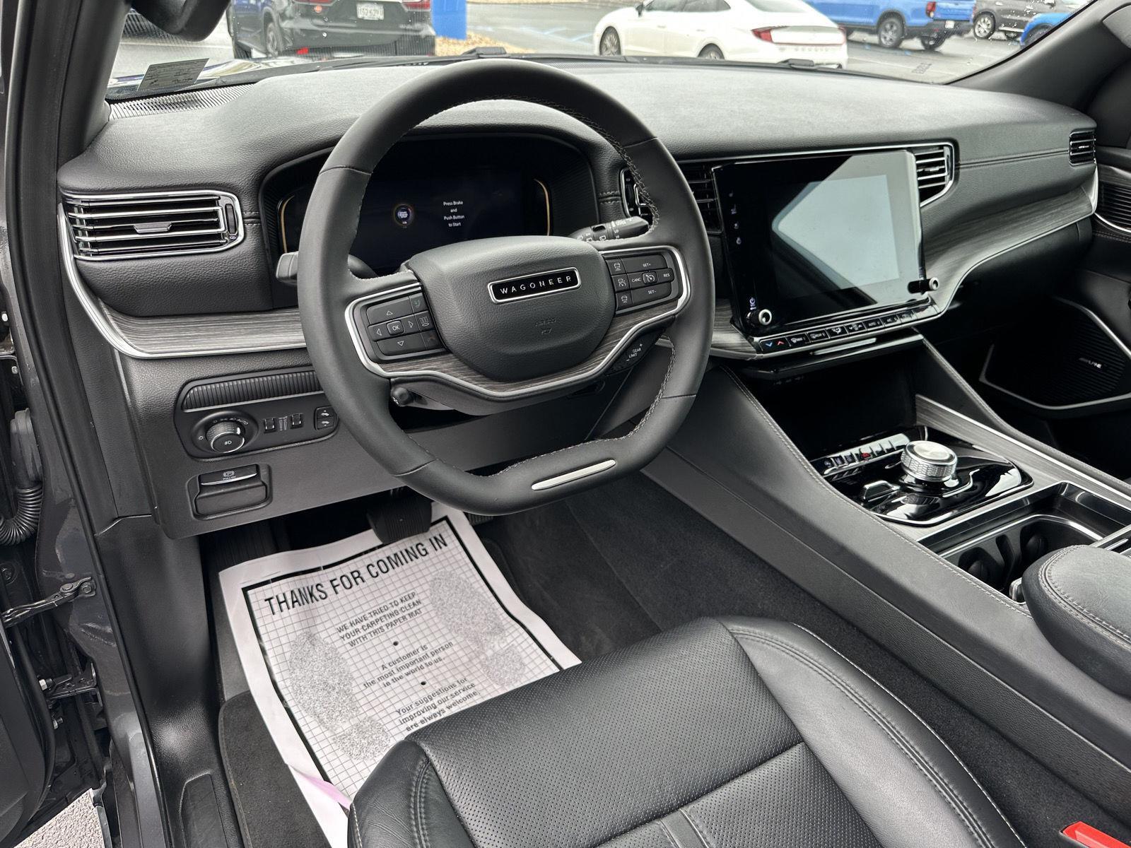 2024 Jeep Wagoneer Series II photo 9