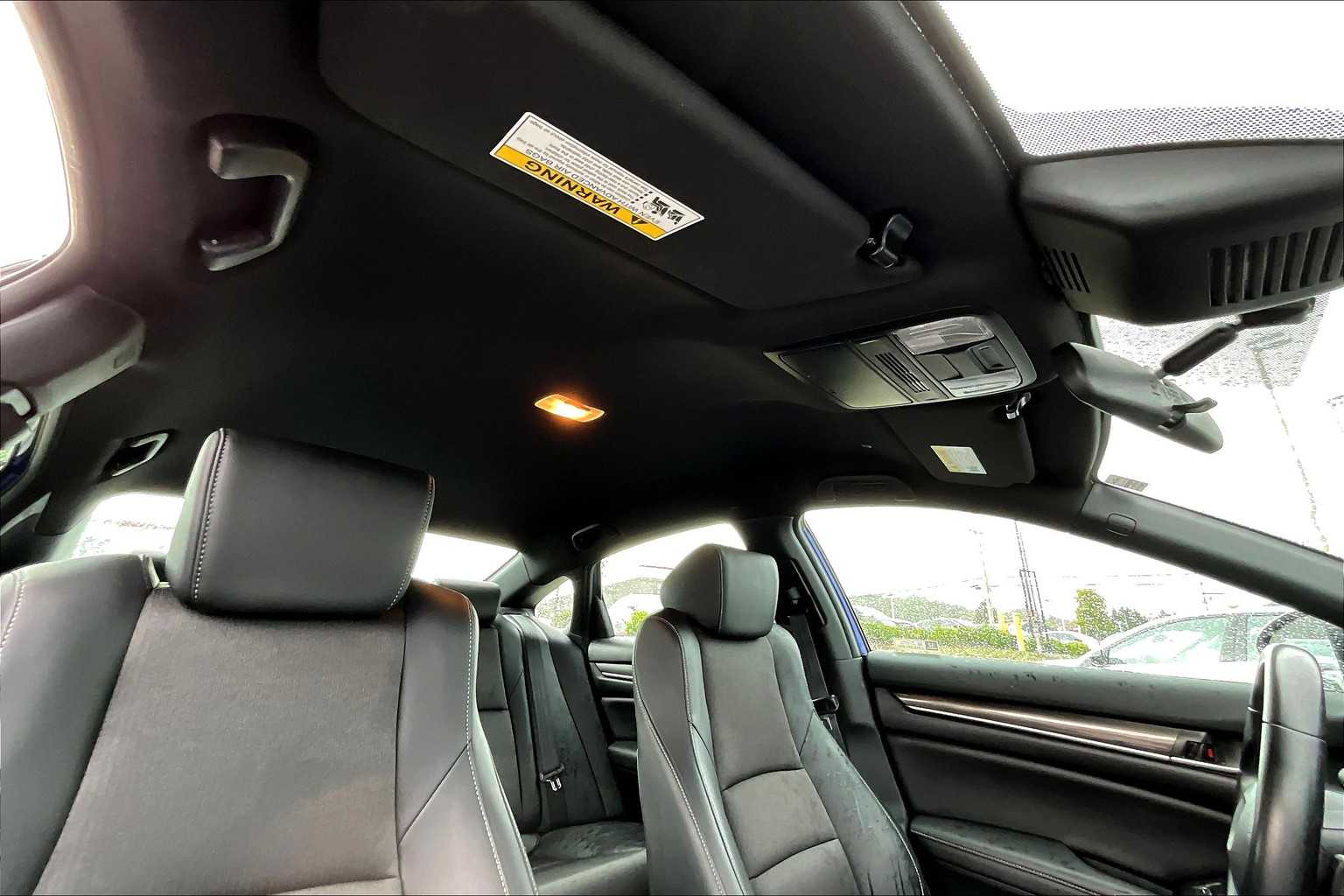 2022 Honda Accord Sport photo 13